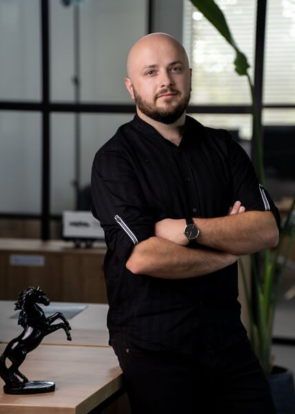 adrianw